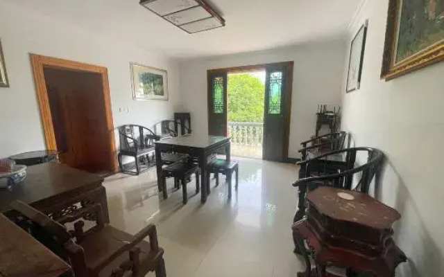 Danguiyuan · Parent-child Holiday Homestay (Taohuatan Scenic Area Store)