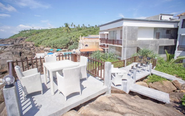 OYO 461 Zeilan Sunset Point