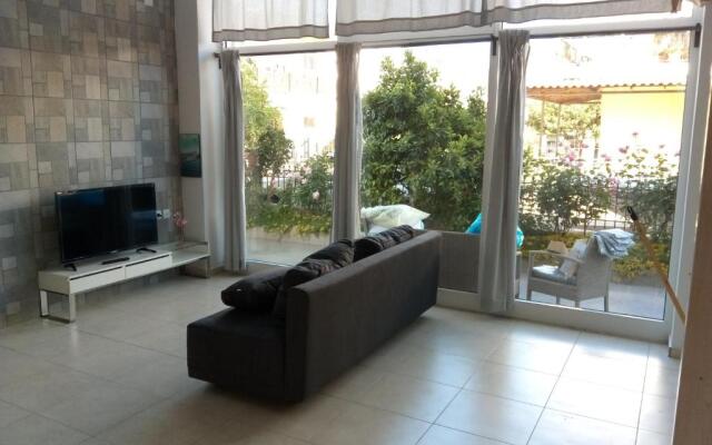 Vonitsa Loft Apartment 2