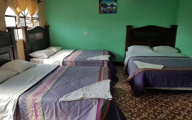 Hotel Panajachel Los Angeles