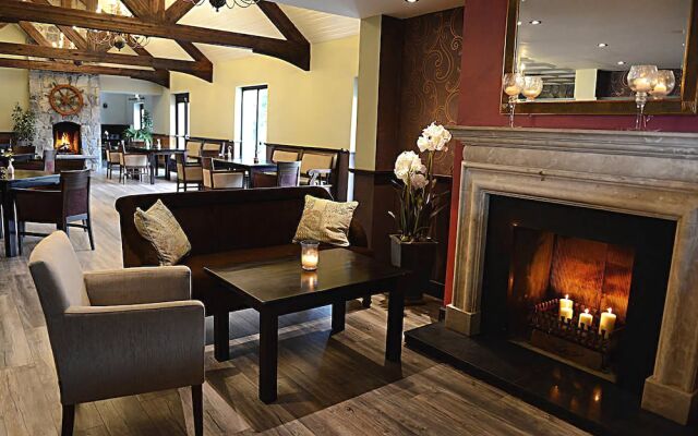 Burren Atlantic Hotel & Holiday Village
