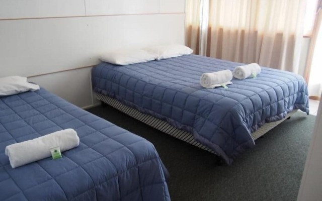 Harbour View Motel