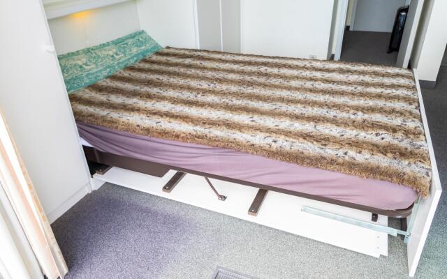 Spacious studio in De Haan with a balcony