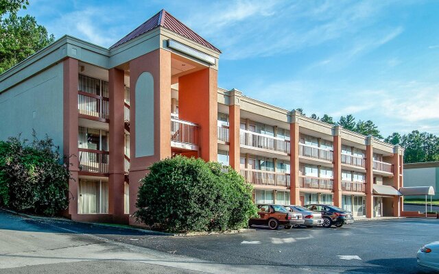 Travelodge by Wyndham Harriman