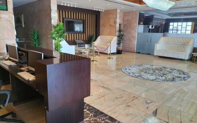 New Dream Plaza Hotel Apartment LLC