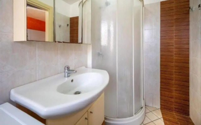 1st Floor Apartment in the City - air Conditioned - Wifi