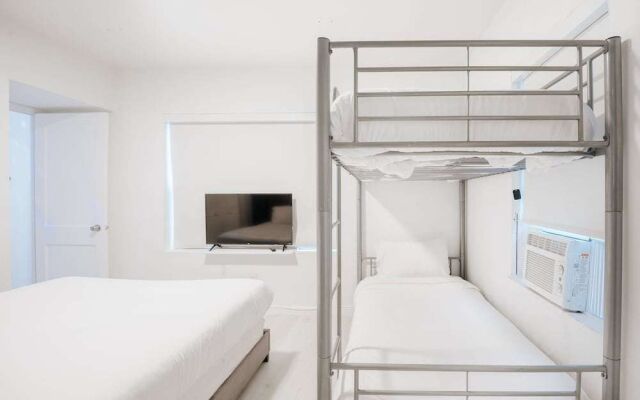 PRAIA Hotel Hollywood