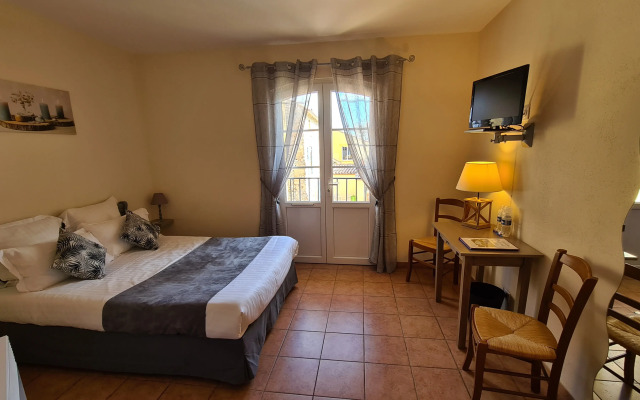 Logis Hotel La Bastide St Bach