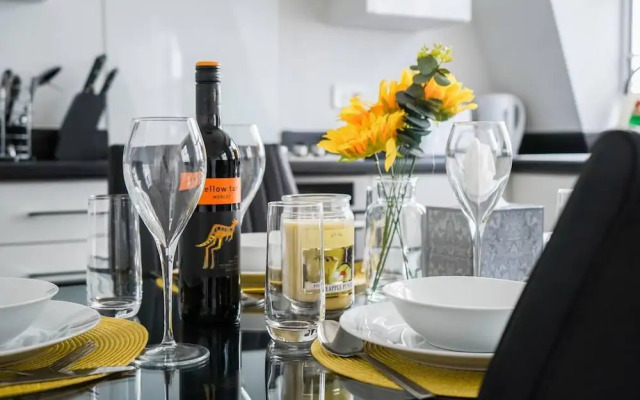 Livestay- Perfect For Contractors Luxury Apartment