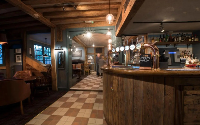 Olde George Inn