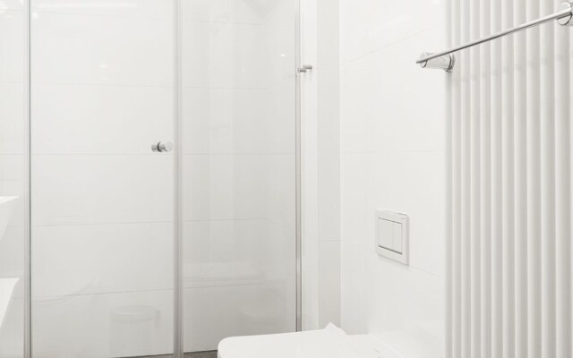 Contemporary Apartment Pilsudskiego Str.