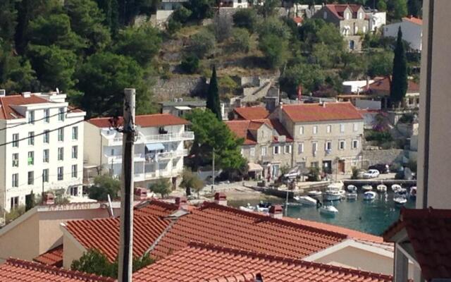 Apartments Ambiente mit Pool