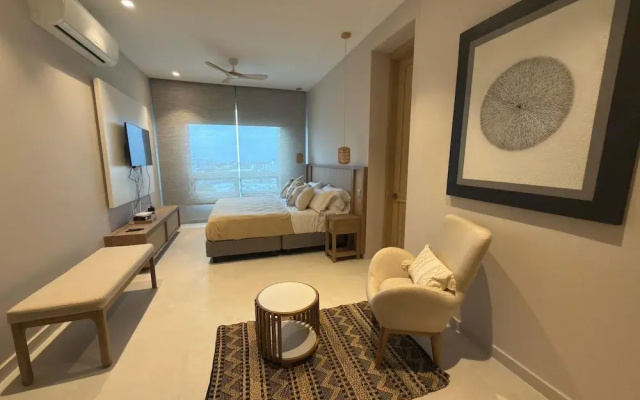 Apartamento Adalmar 804 con vista al mar