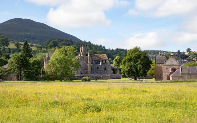 The Waverley Castle Hotel