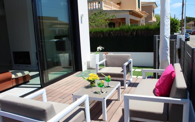 Villa O D Son Ferrer