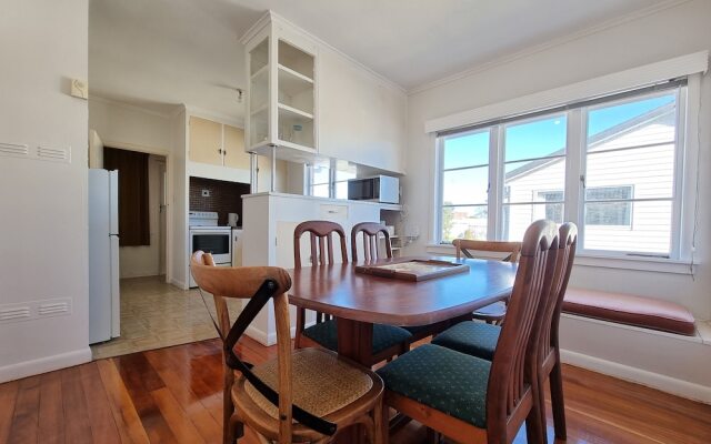 Cozy 3BR - Heat Pump & Wifi & Netflix