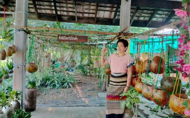 Happy Days Resort