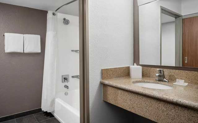 Courtyard by Marriott Jacksonville Butler Boulevard