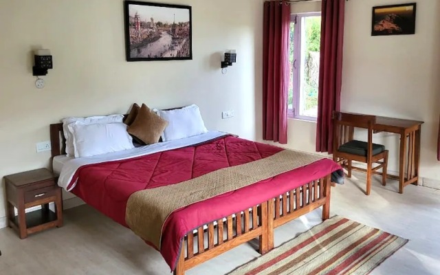 Majkhali woods, Ranikhet, by Himalayan Eco Lodges
