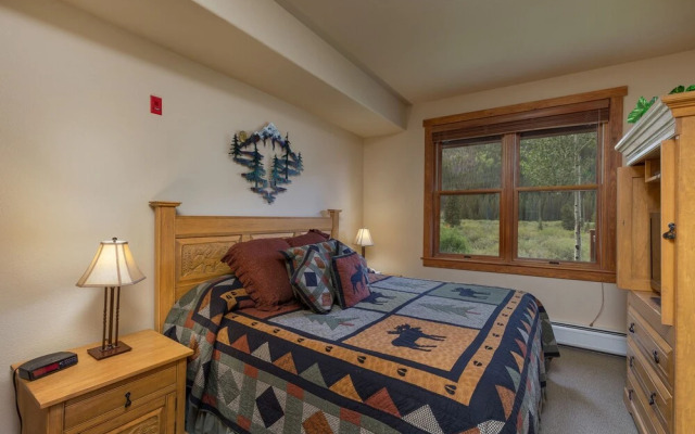 Red Hawk Townhomes by Summit County Mountain Retreats