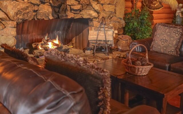 Sumas Mountain Lodge