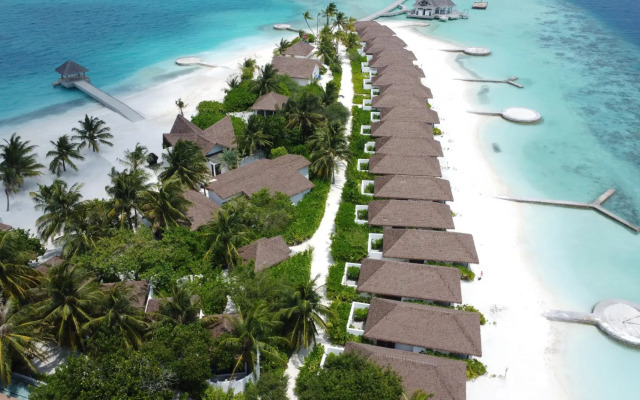 NOOE Maldives Kunaavashi Hotel