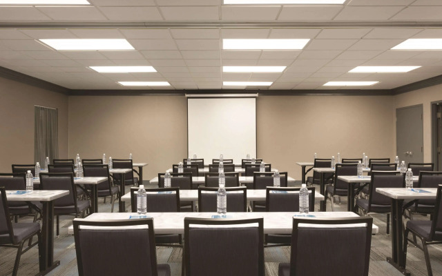 HYATT house Miami Airport
