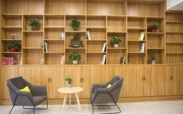 Jiayi Hotel