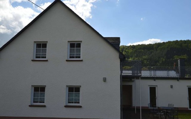 Comfy Apartment in Zendscheid near Forest