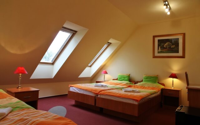 Minerva Hotel