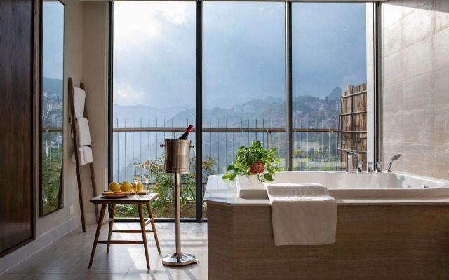 Pao's Sapa Leisure Hotel