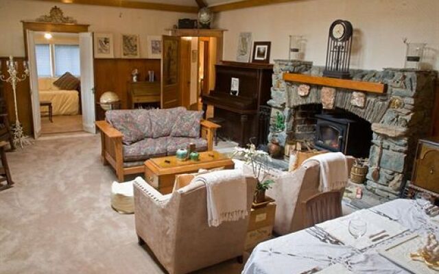The Cooper House Bed & Breakfast Inn