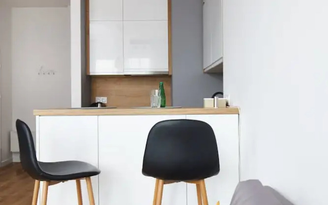 Sluzewiec Sunny Apartment