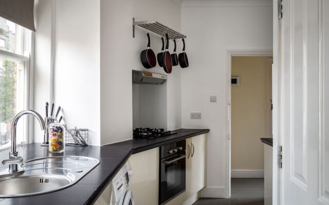 Molyneux Street Apartments