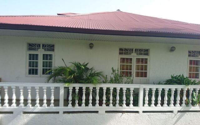 House With 3 Bedrooms in Cayenne, With Enclosed Garden and Wifi - 4 km