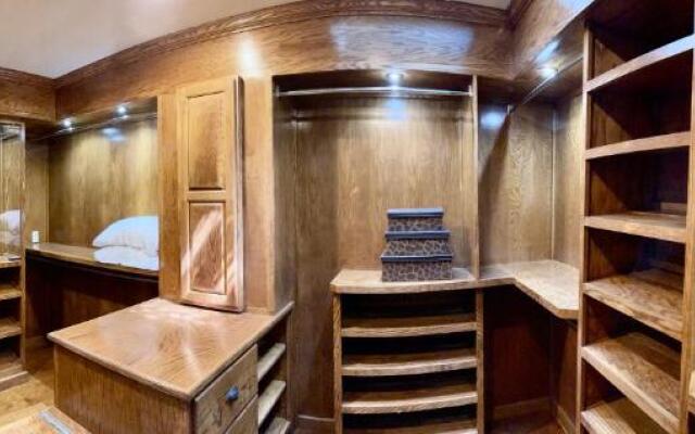 Louisiana Cajun Mansion