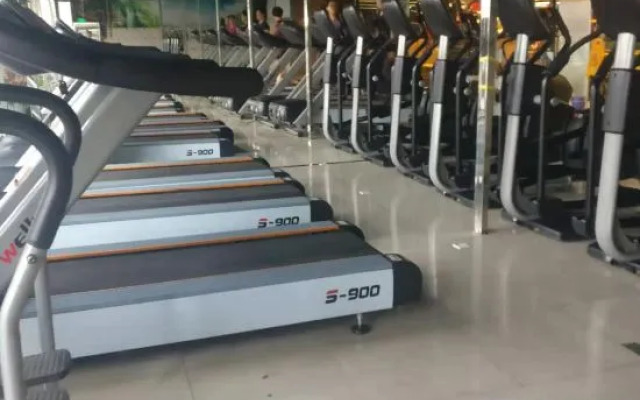 Xiao Hotel Apartment (Shanghai Pengpu Xincun Subway Station)