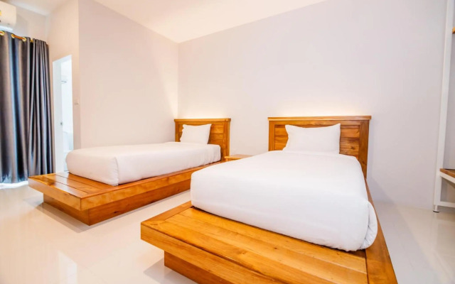 Greenish Ranong Hotel