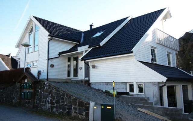 Solferie Holiday Home - Korsvikkilen