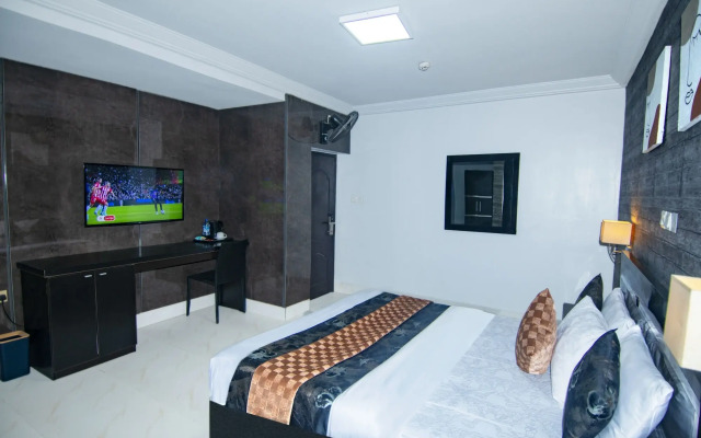 Newland Luxury Apartments