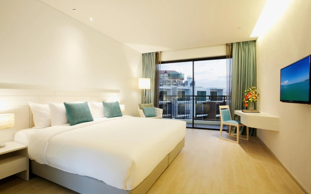 Aloft Singapore Novena