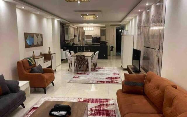 Unique Seaview 3-Bedroom Apartment