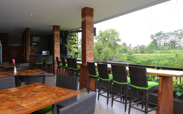 ZEN Premium Ubud Raya Andong 2