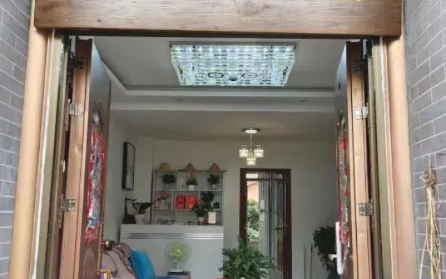 Qingya Guesthouse