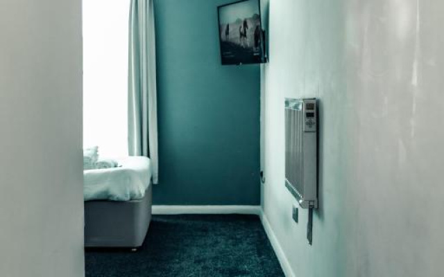 Dealhouse Apartments 10