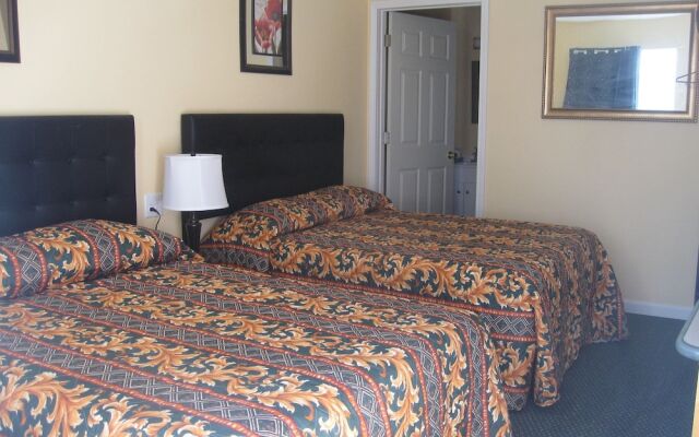 Western Motel Lovell