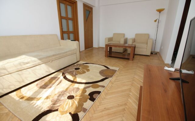 EYTAL Bucharest Central Apartment