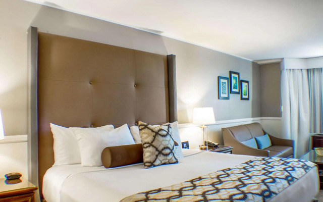 The Garden City Hotel