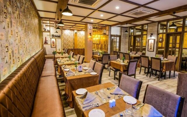 Hotel Suraj Palace