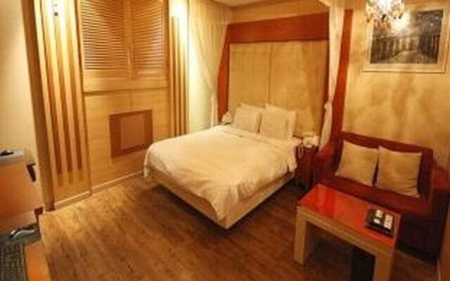 Hotel Lust